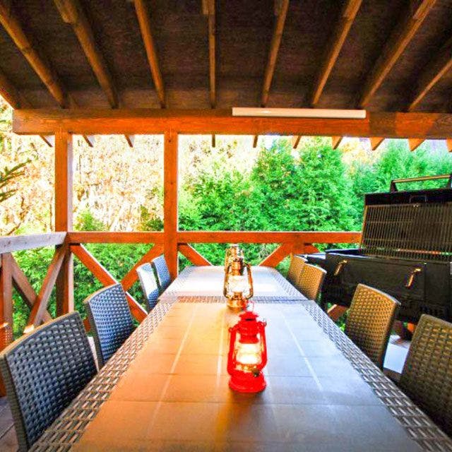Hiruzen Glamping Cottage Forest Walk