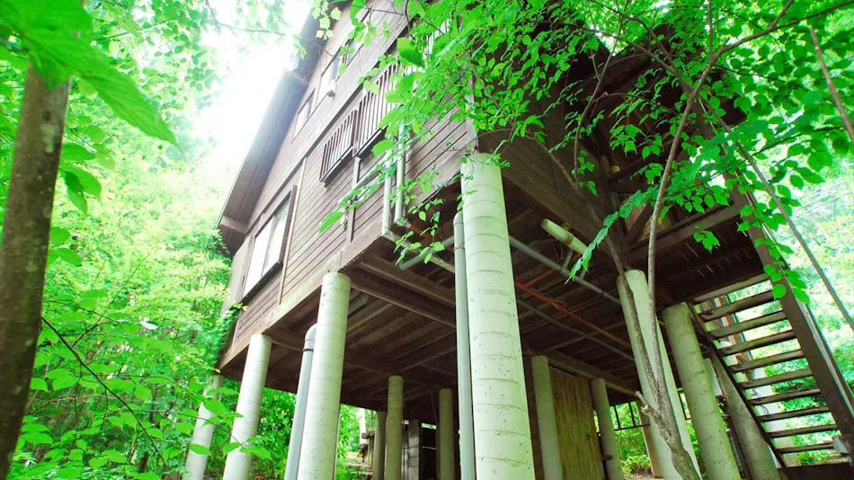 Hiruzen Glamping Cottage Forest Walk