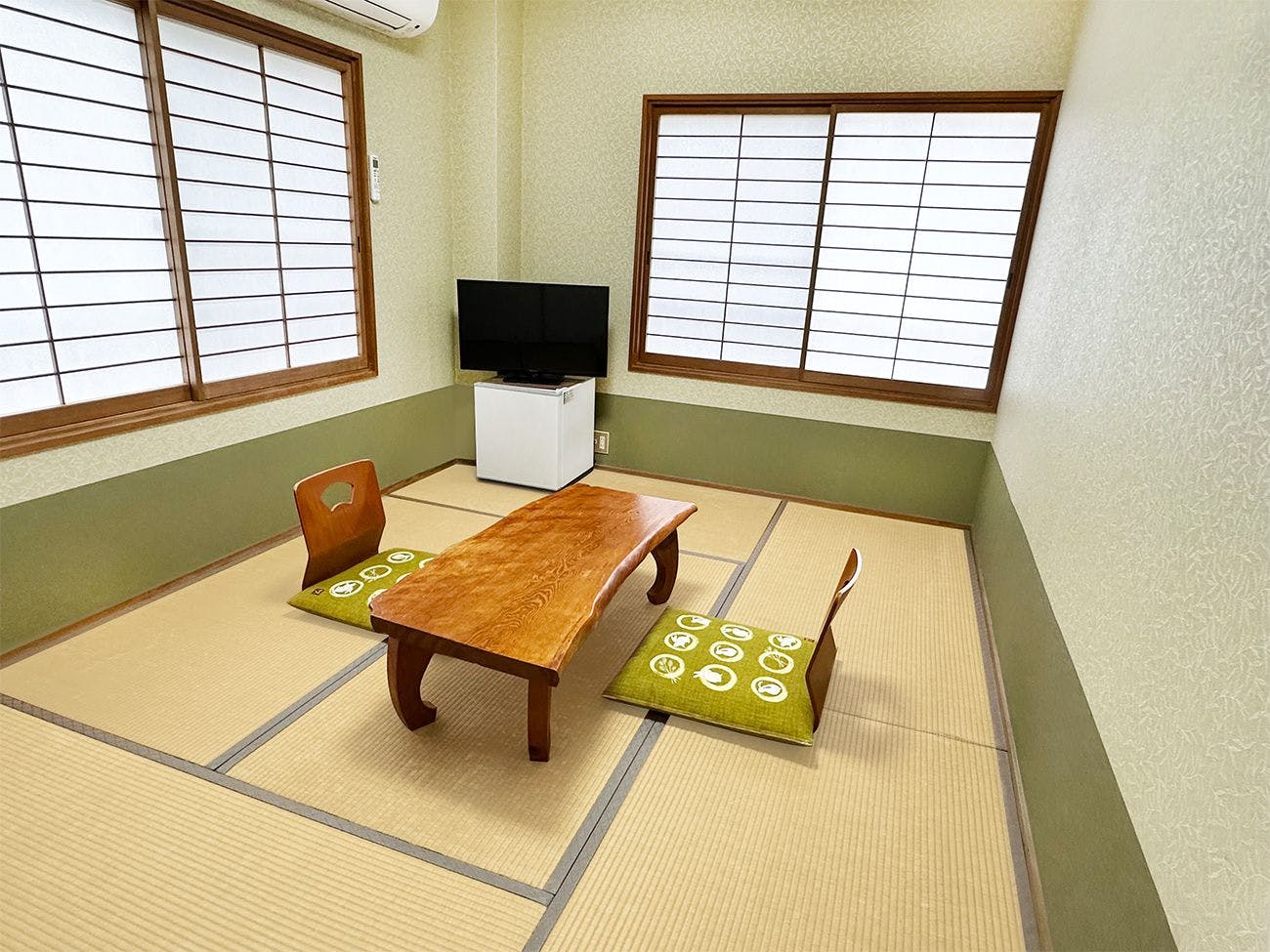 ห้องพักหมายเลข 101 ห้องสไตล์ญี่ปุ่น ขนาด 6 เสื่อ ทาทามิ ห้องมุม