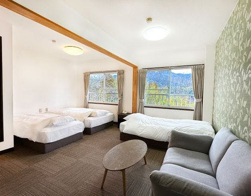 203号室 洋室トリプル 20平米