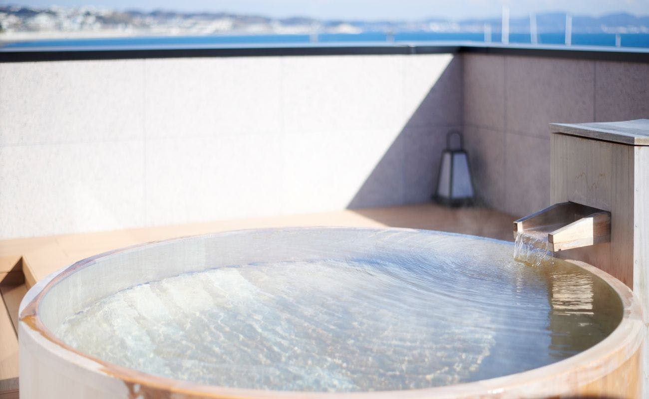 Enoshima Hotel (Enoshima Island Spa Hotel Building)