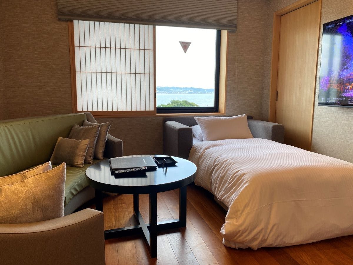 Enoshima Hotel (Enoshima Island Spa Hotel Building)