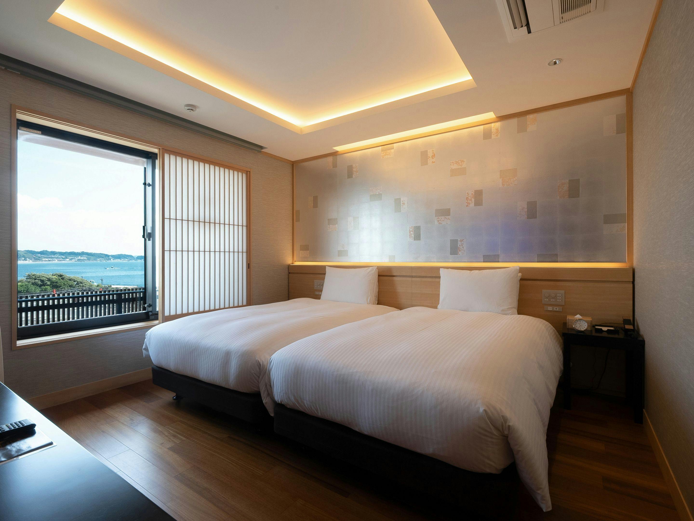 Enoshima Hotel (Enoshima Island Spa Hotel Building)