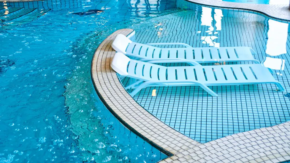 Enoshima Hotel (Enoshima Island Spa Hotel Building)