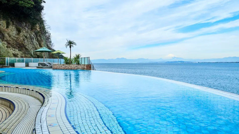 Enoshima Hotel (Enoshima Island Spa Hotel Building)