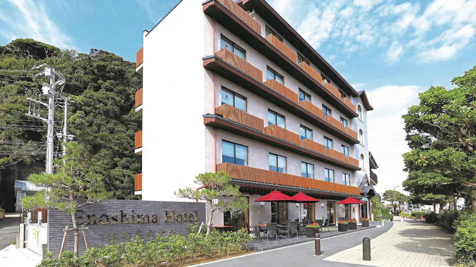 Enoshima Hotel (Enoshima Island Spa Hotel Building)