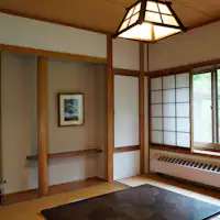 อาคารฝั่งตะวันออก ห้องสไตล์ญี่ปุ่น ขนาด 8 เสื่อทาทามิ