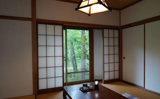 อาคารฝั่งตะวันออก ห้องสไตล์ญี่ปุ่น ขนาด 6 เสื่อทาทามิ