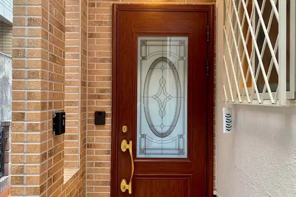 ประตูหน้า