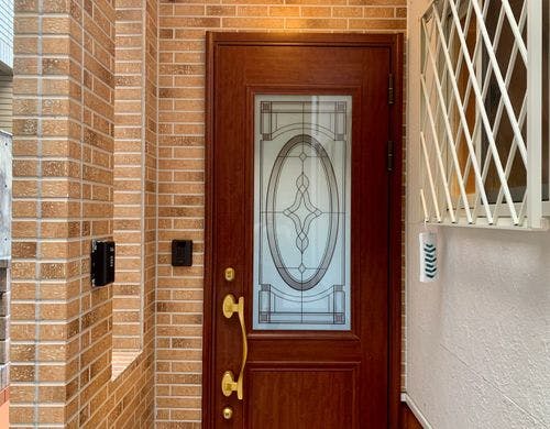 玄関<BR>Front door