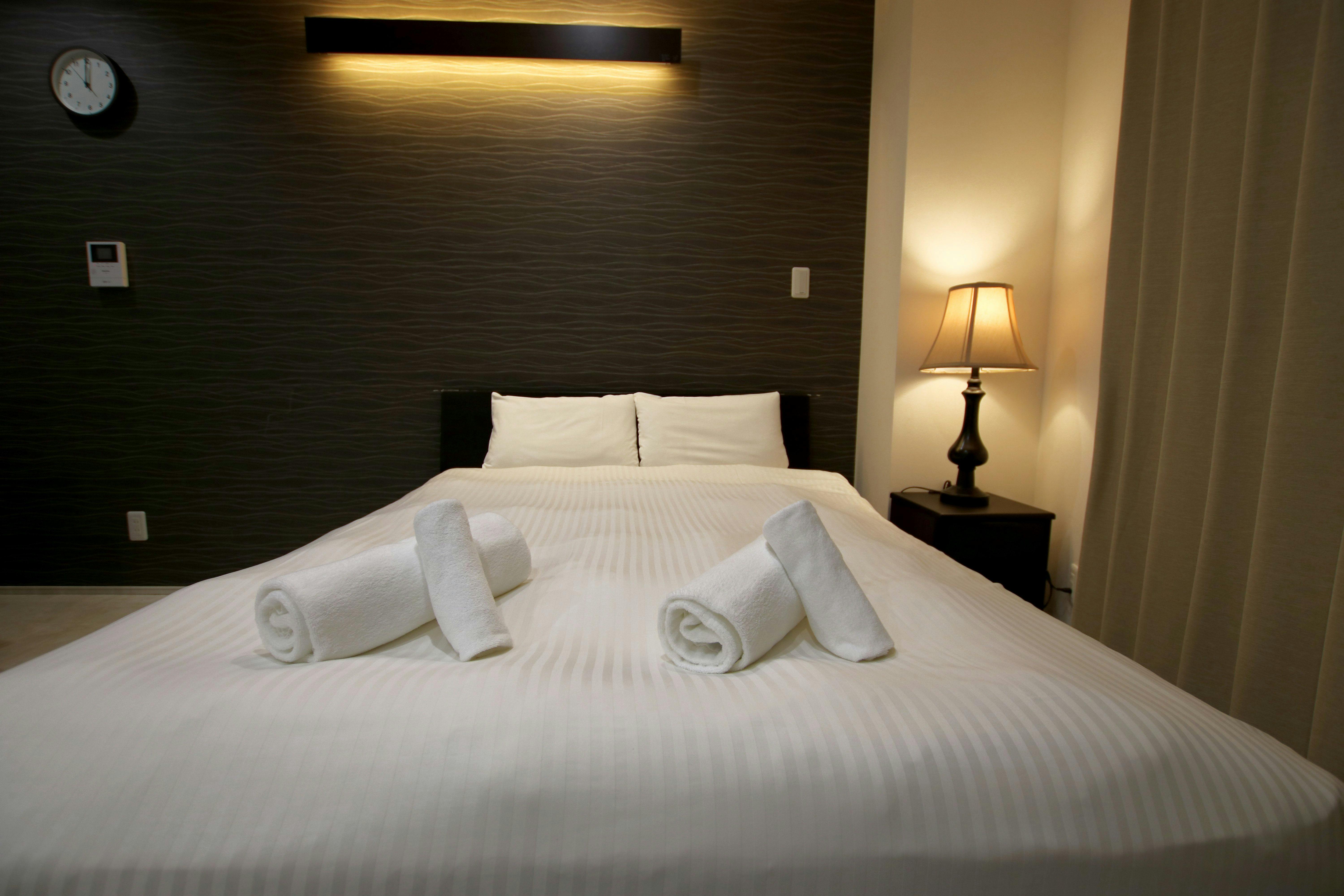 Room 102 - Recommended for 1 to 2 guests