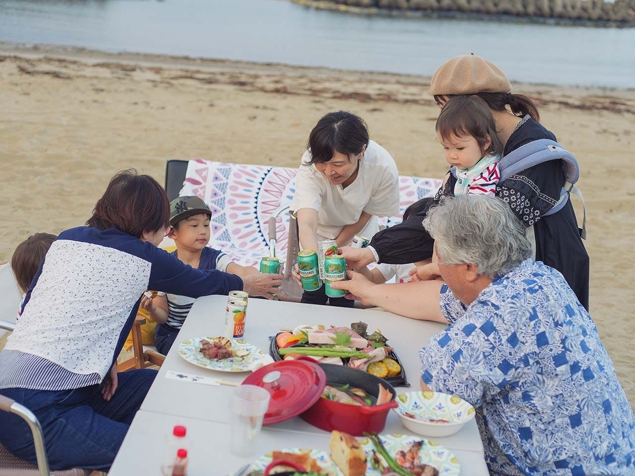 Seaside Sushi Inn Yahataya