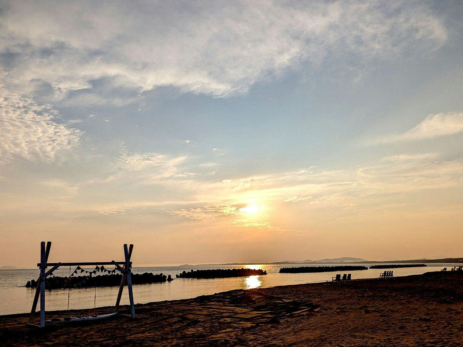 Seaside Sushi Inn Yahataya