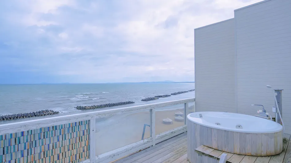 Seaside Sushi Inn Yahataya