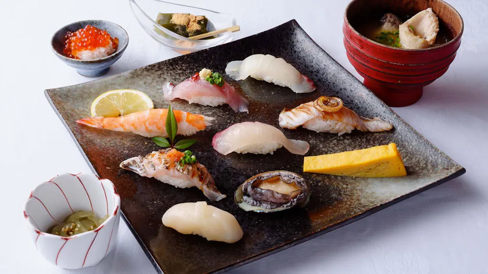 Seaside Sushi Inn Yahataya