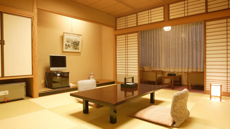 Misasa Onsen Yuraku