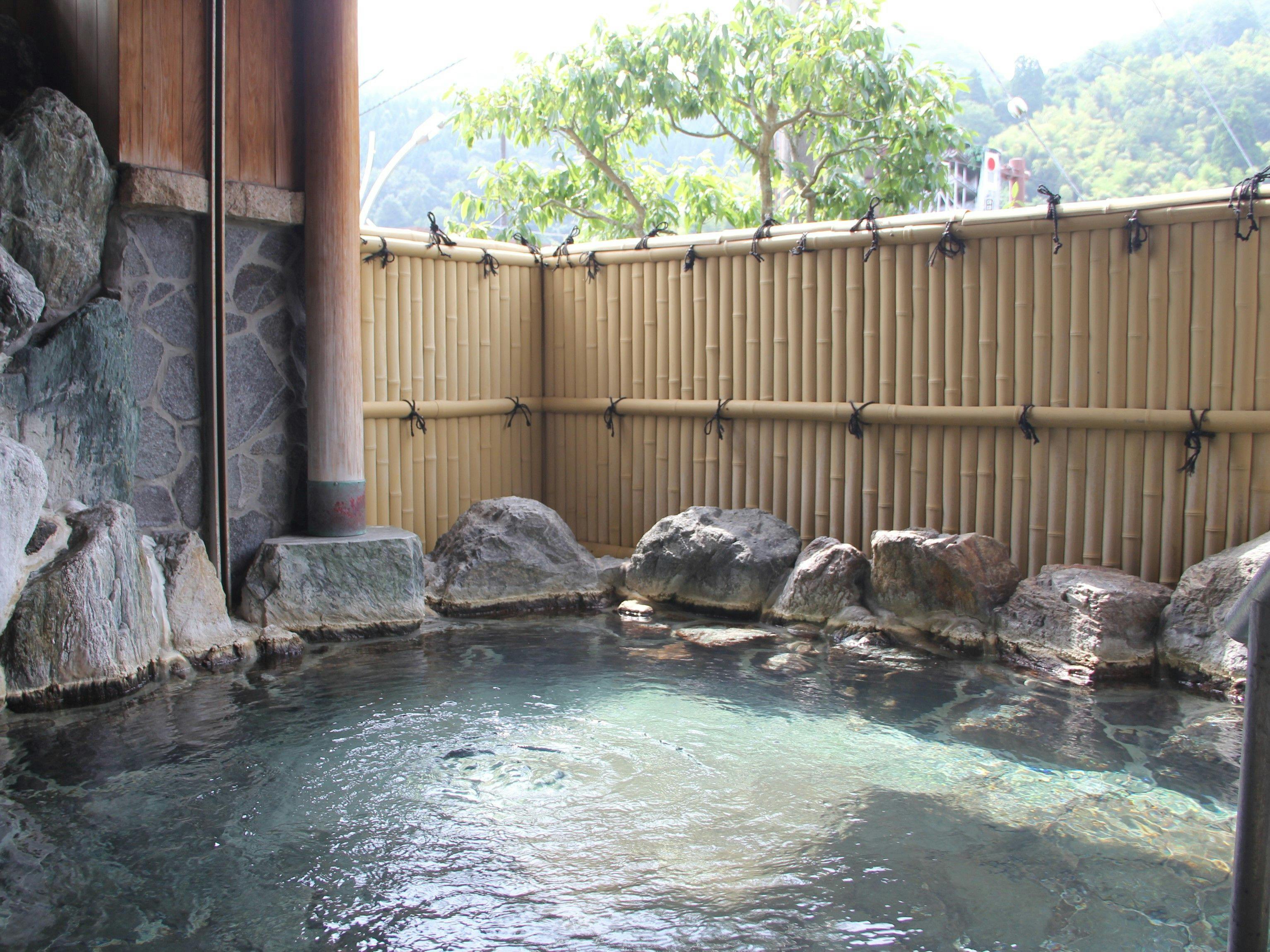 Misasa Onsen Yuraku
