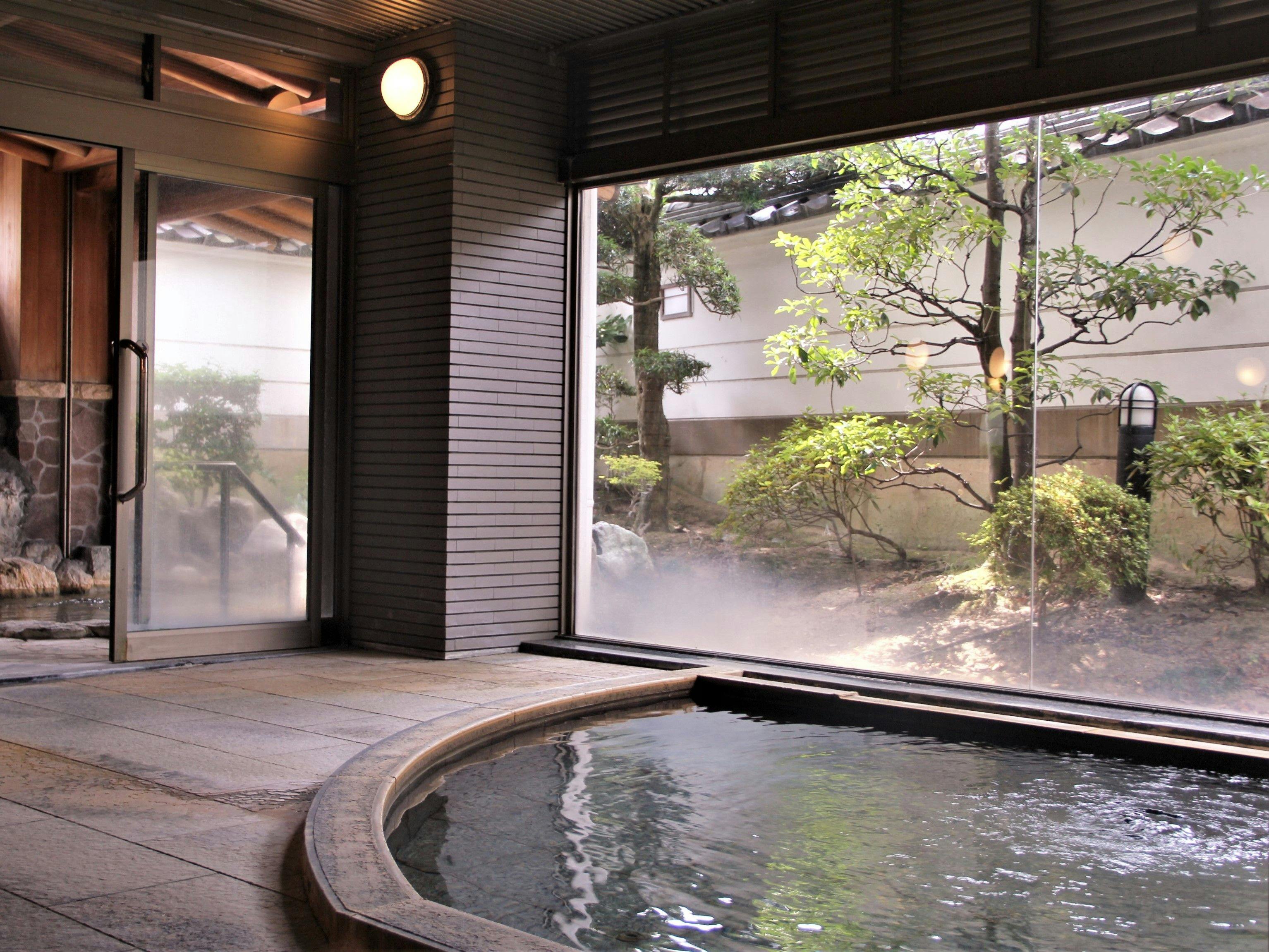 Misasa Onsen Yuraku