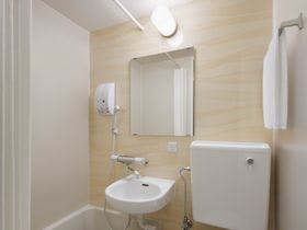 ユニゾインエクスプレス大阪南本町