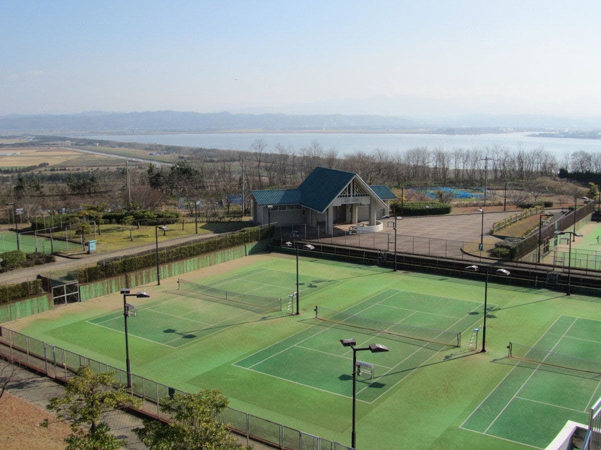 *สิ่งอำนวยความสะดวกใกล้เคียง