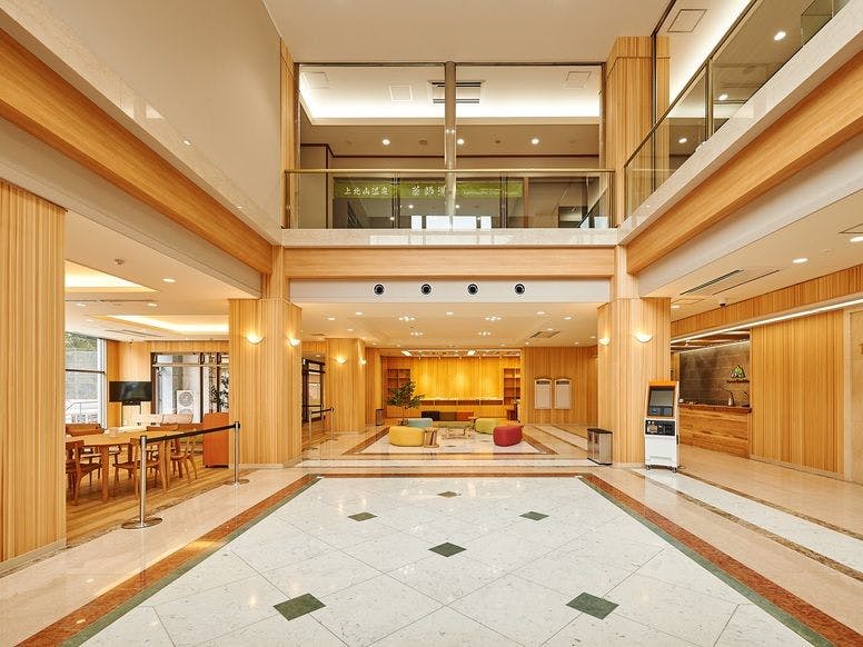 ล็อบบี้ด้านหน้า