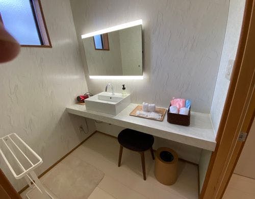 【禁煙ワンちゃん歓迎】離れツイン　ソファ