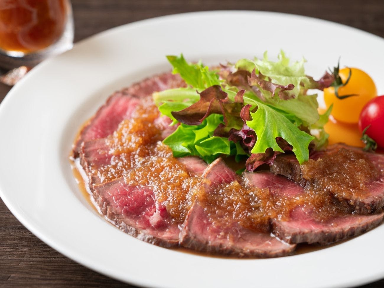 Roast Beef dengan Saus Ponzu Garam Kabosu