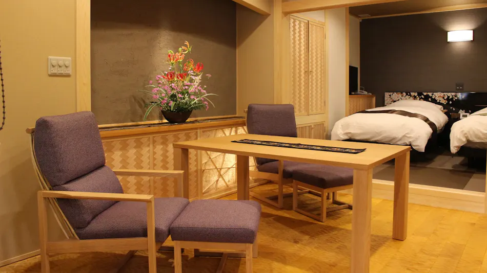 Popular Open-Air Bath Rooms and Seasonal Delicacies of Toyama, Unazuki Onsen Sunyanagi-tei