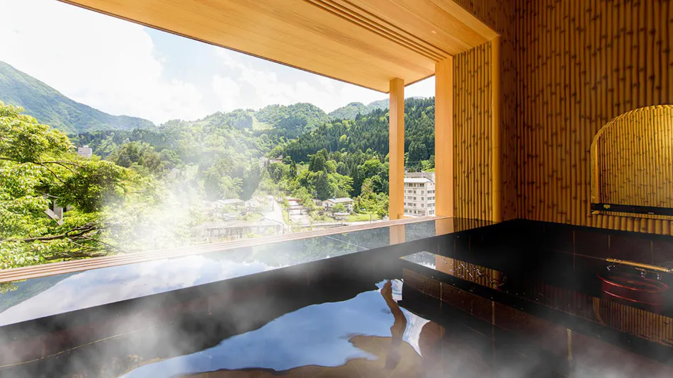 Popular Open-Air Bath Rooms and Seasonal Delicacies of Toyama, Unazuki Onsen Sunyanagi-tei