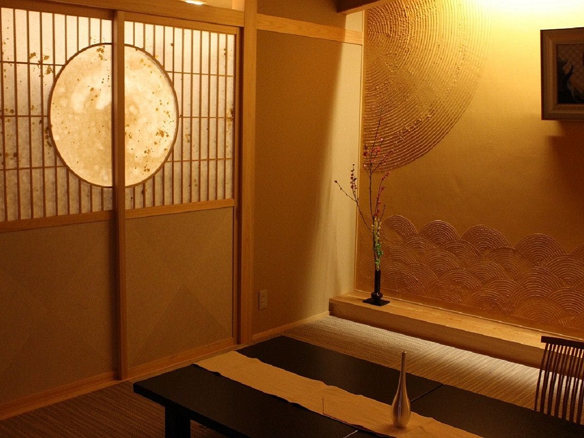 Popular Open-Air Bath Rooms and Seasonal Delicacies of Toyama, Unazuki Onsen Sunyanagi-tei