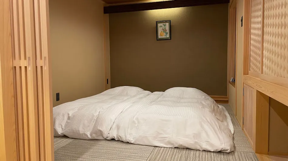 Popular Open-Air Bath Rooms and Seasonal Delicacies of Toyama, Unazuki Onsen Sunyanagi-tei
