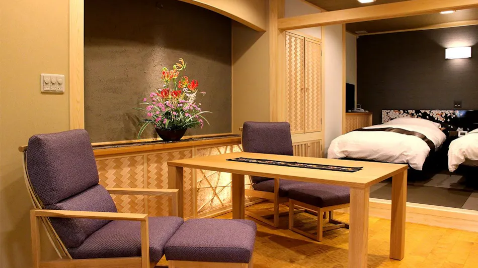Popular Open-Air Bath Rooms and Seasonal Delicacies of Toyama, Unazuki Onsen Sunyanagi-tei
