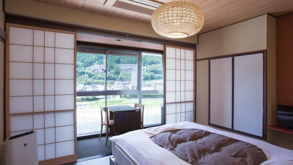 Sakura RiverSide Stay Gero Onsen