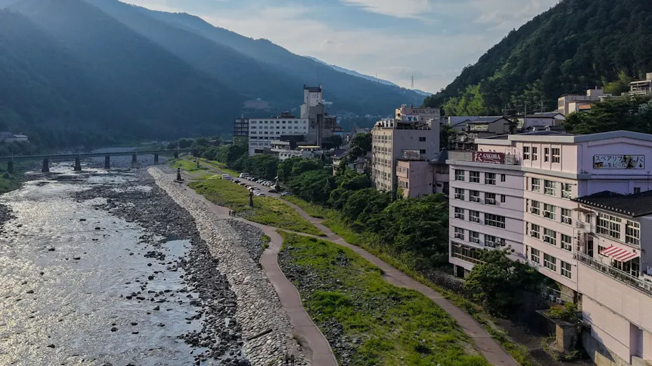 Sakura RiverSide Stay Gero Onsen