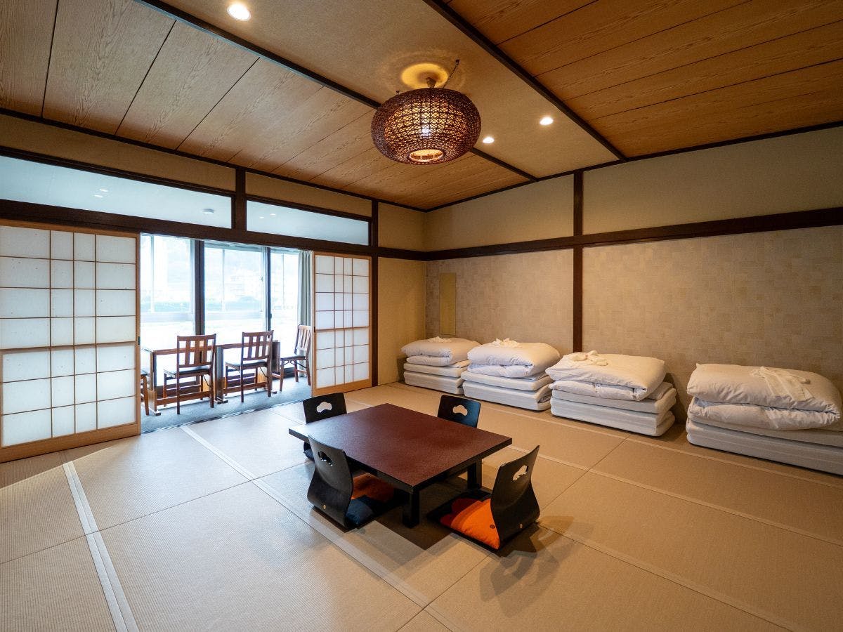 Sakura RiverSide Stay Gero Onsen