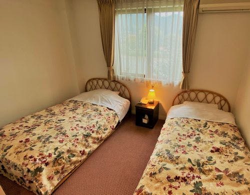 スタンダードツインルーム