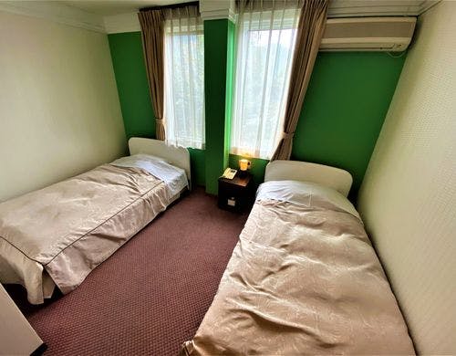 スタンダードツインルーム