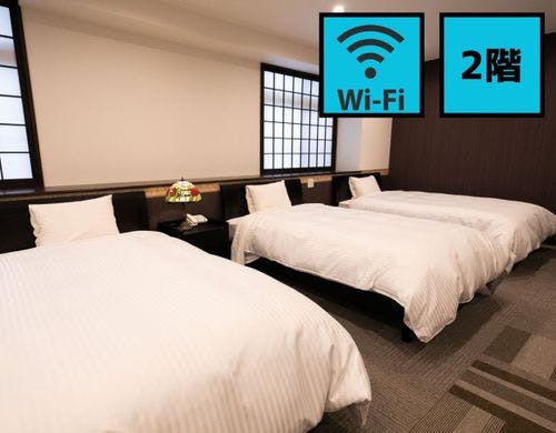 母屋2階洋室フォース