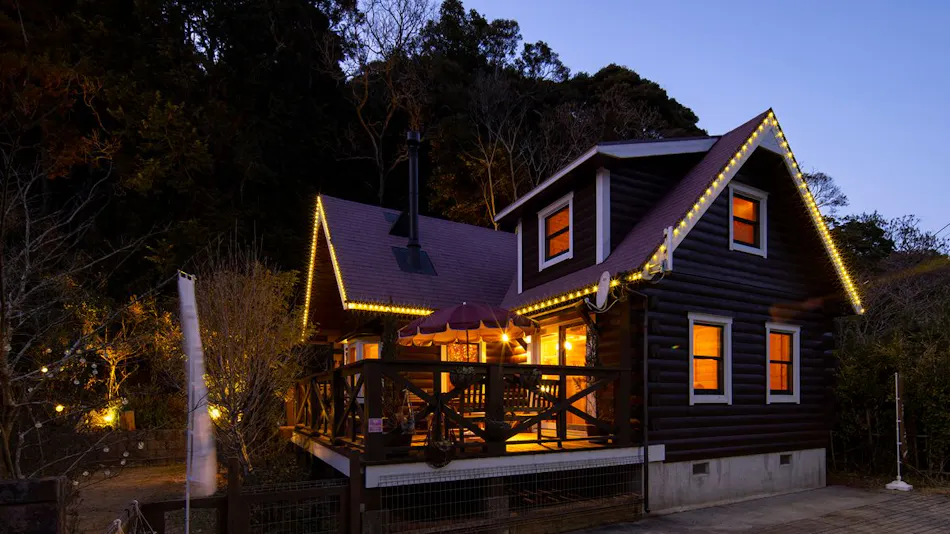 ALL SEASON RESORT NO.2 Birdsong