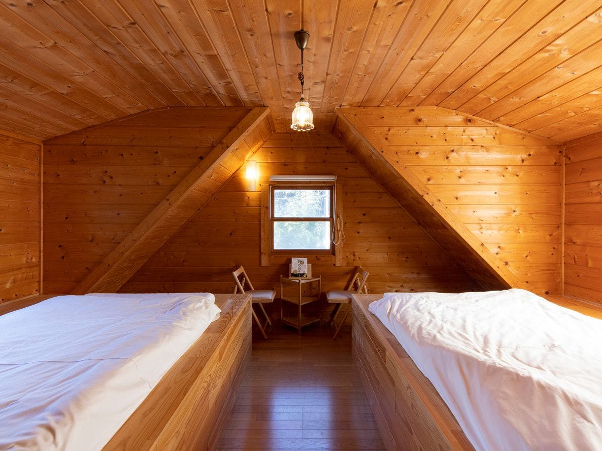 ALL SEASON RESORT NO.2 Birdsong