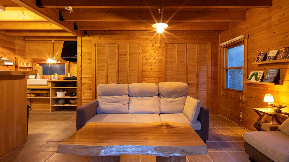 ALL SEASON RESORT NO.2 Birdsong