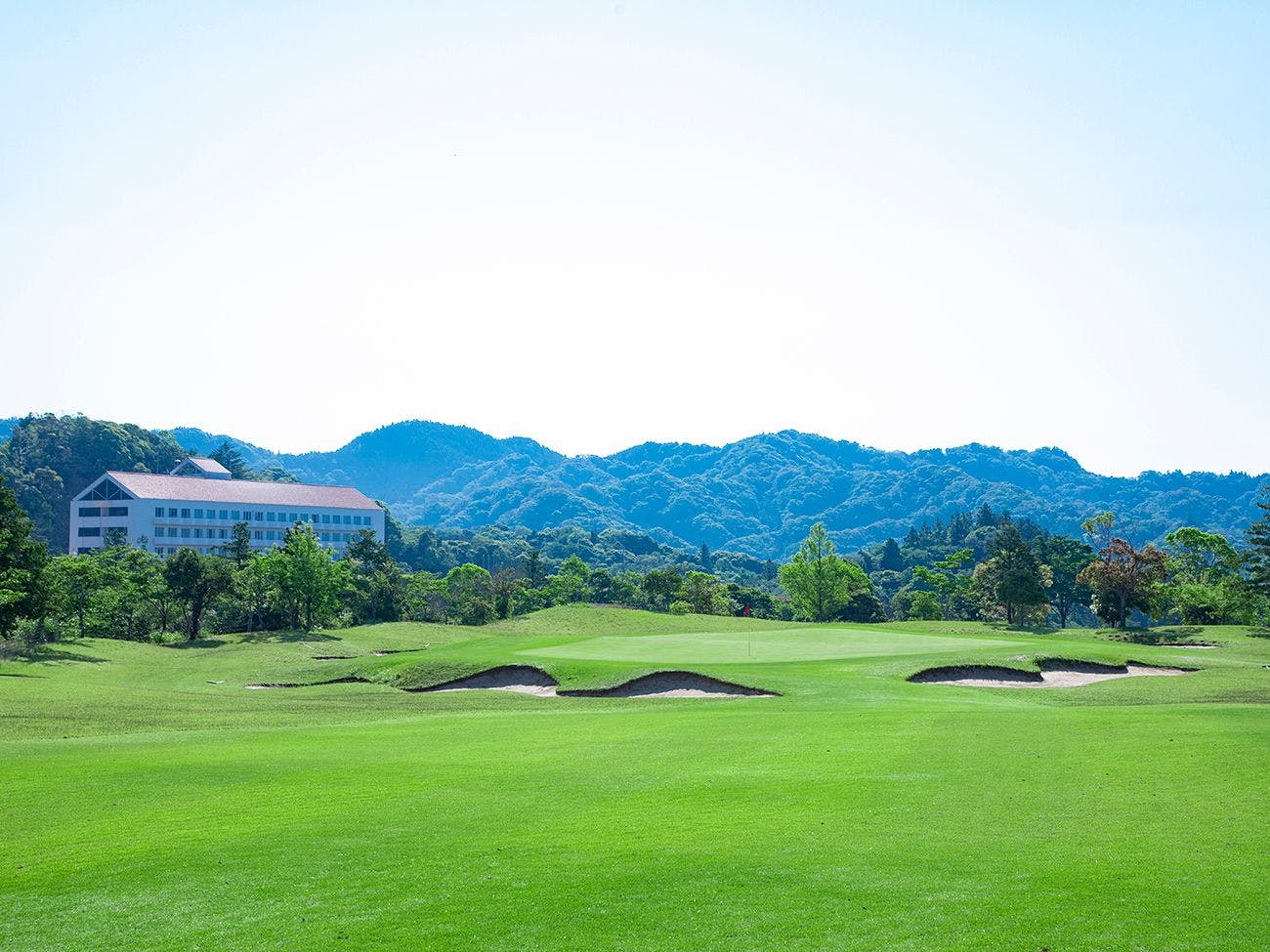 สนามกอล์ฟ