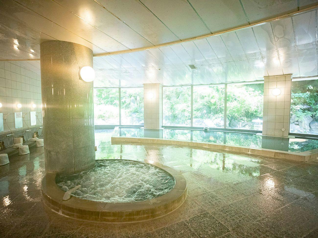 Kamogawa Country Hotel