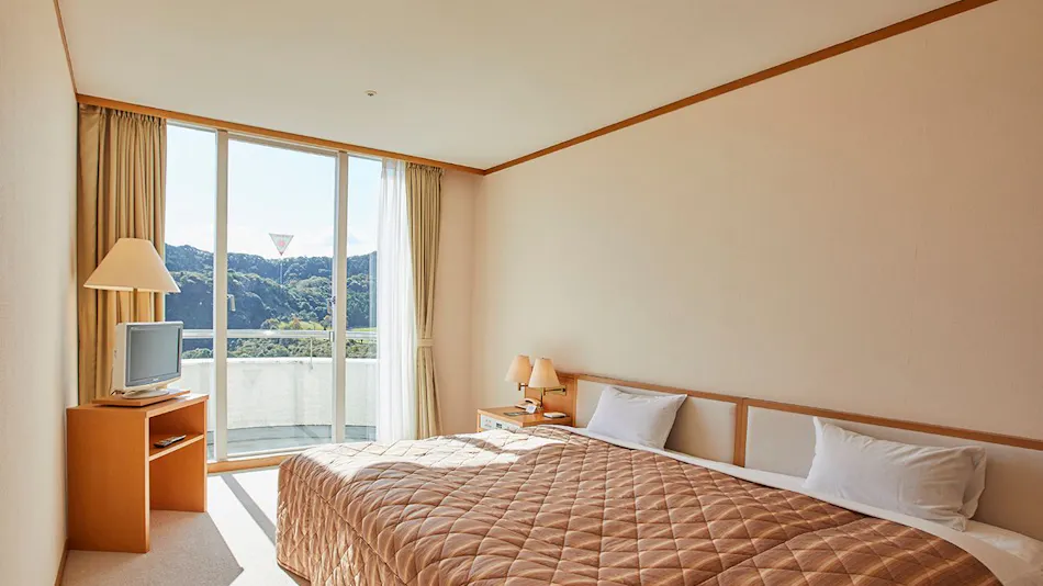 Kamogawa Country Hotel