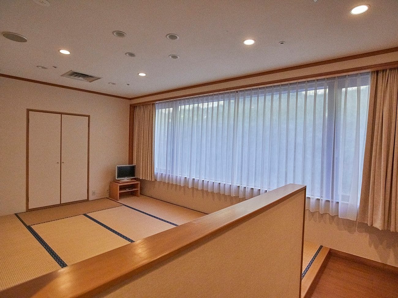 Kamogawa Country Hotel