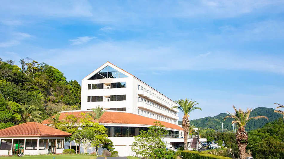Kamogawa Country Hotel