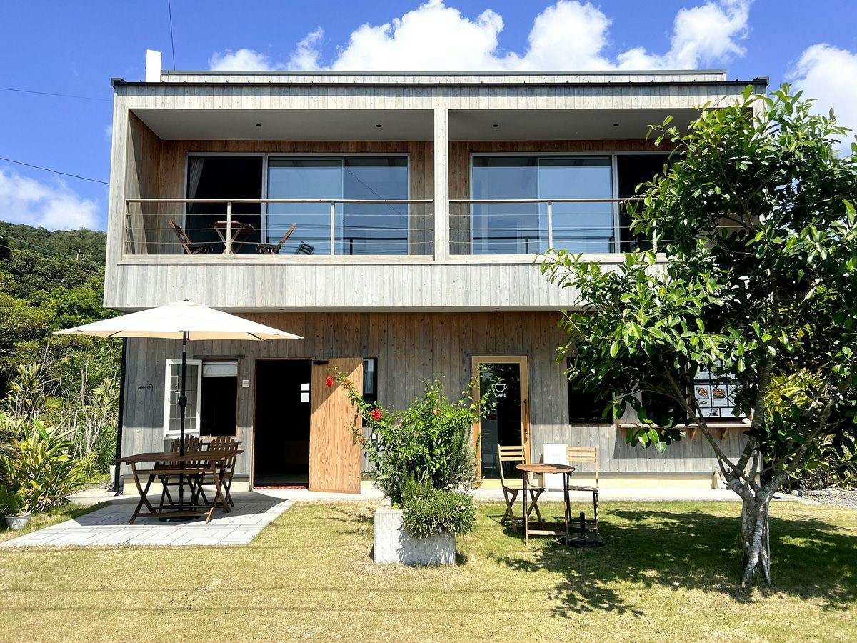 sanset HOLLY CAMP CASA