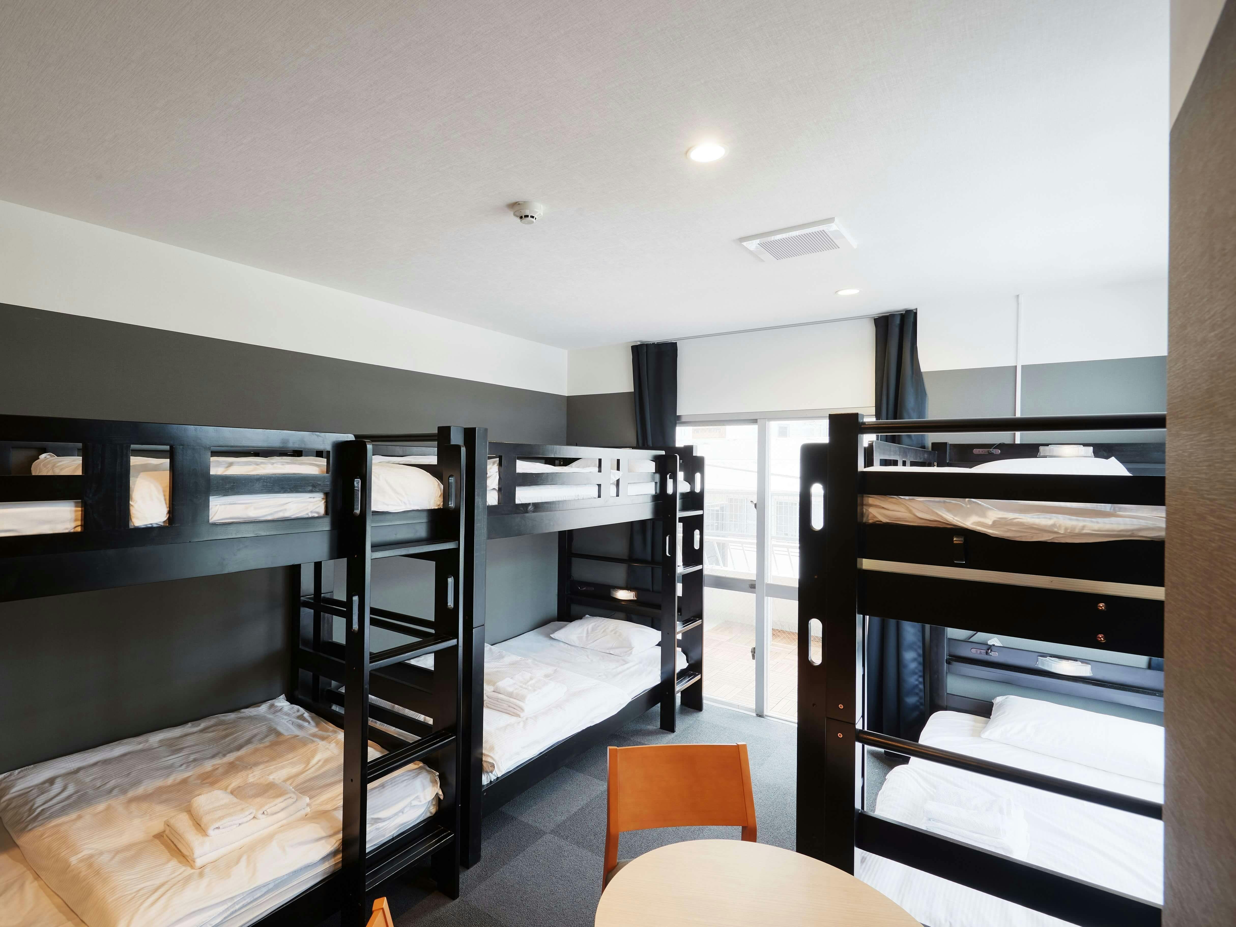 CABIN & HOTEL CONSTANT NAHA