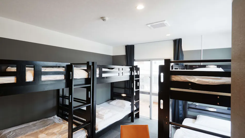 CABIN & HOTEL CONSTANT NAHA