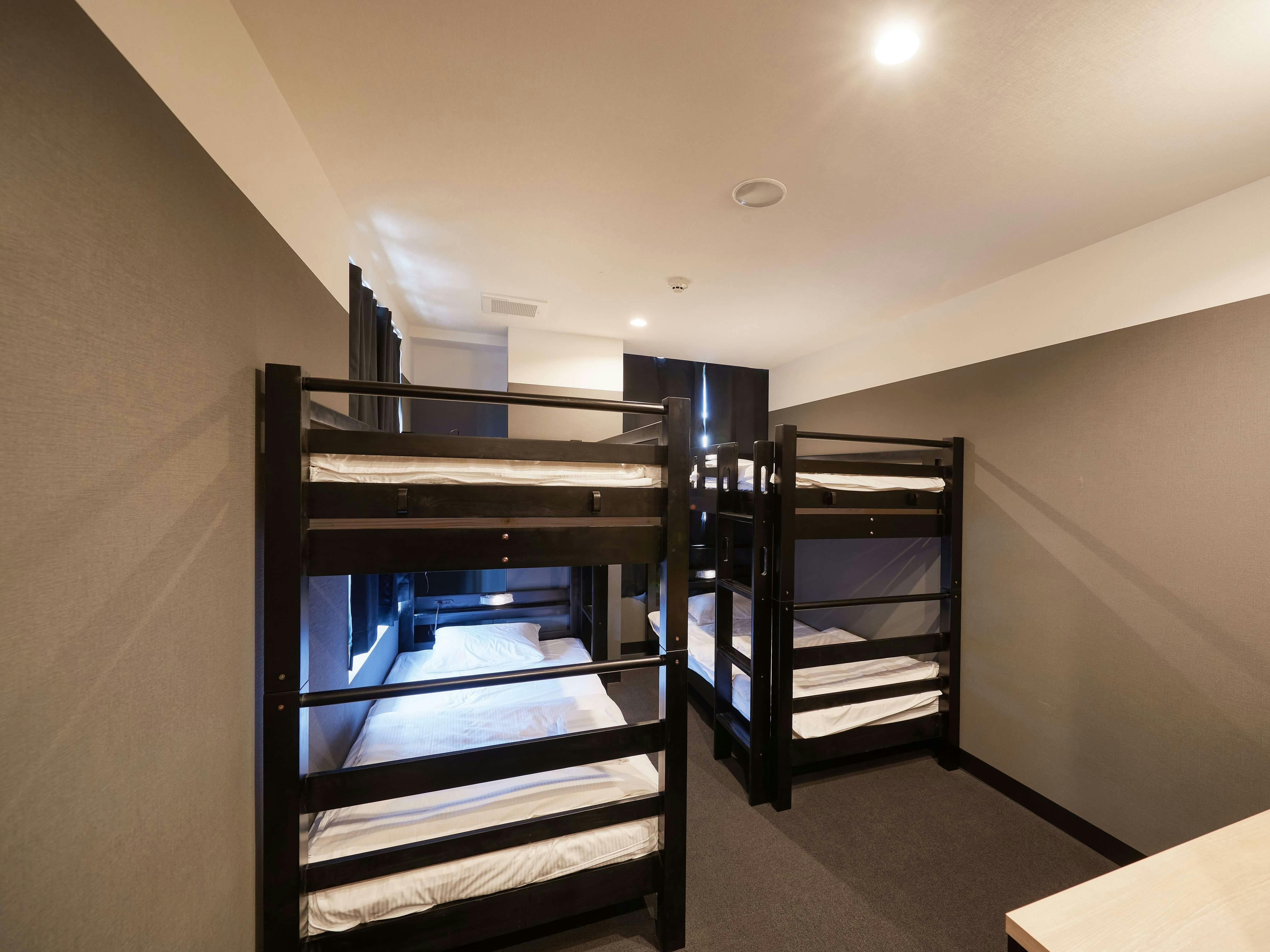 CABIN & HOTEL CONSTANT NAHA